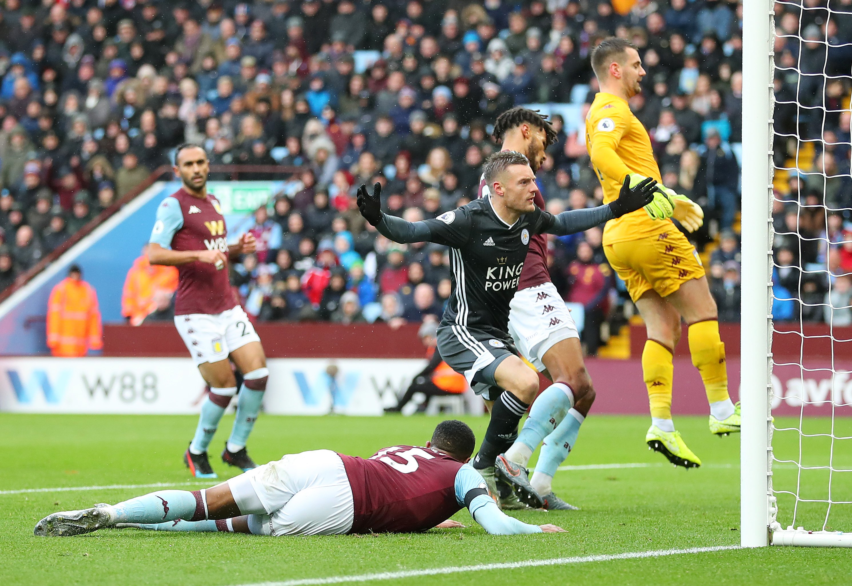 才通過他出 才通過他出